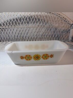 Glasbake Loaf Pan 522 Pinwheel Flower Design
